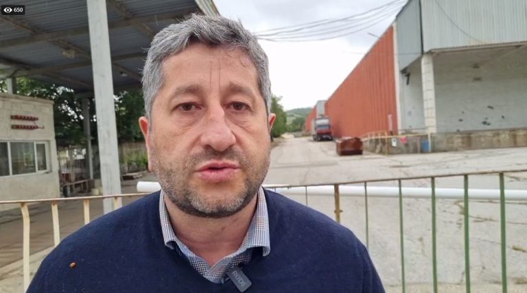 Христо Иванов: Кариесите на Доган доведоха до обезкостяването на “Булгартабак”