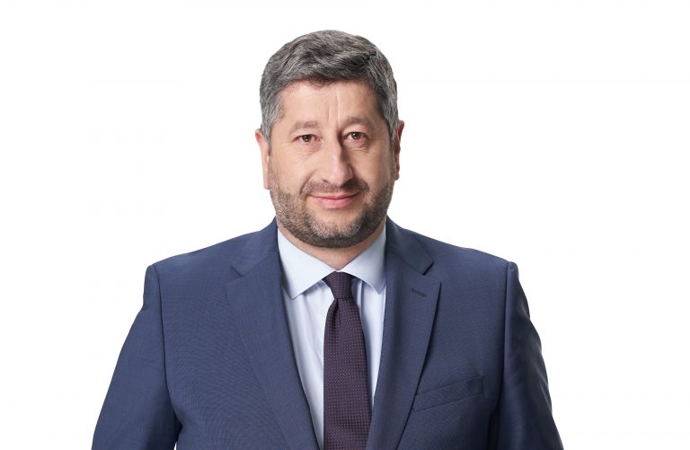 Председателят на ПГ на “Демократична България” внесе в парламента проект за одобрение на предложението на френското председателство на ЕС за ветото над Северна Македония