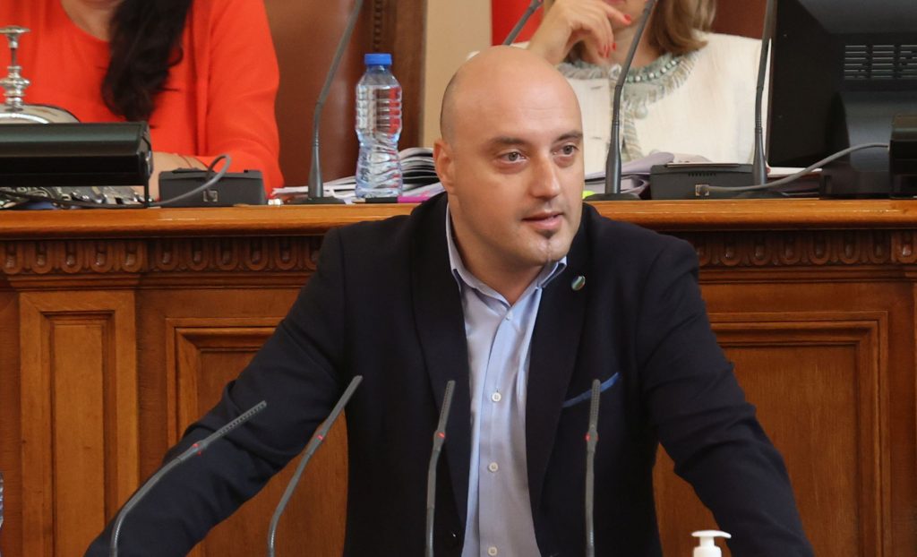 Парламентът прие на първо четене Бюрото за защита на свидетели да се отнеме от Гешев