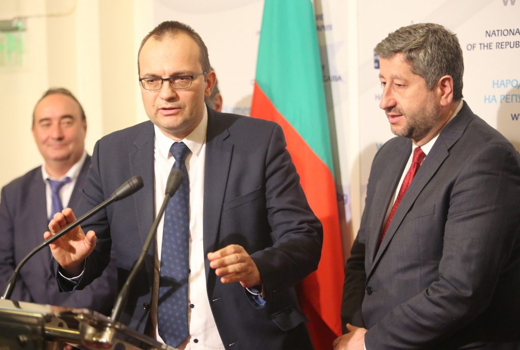 „Демократична България“ внесе проекта за увеличаване на прага за регистрация по ДДС