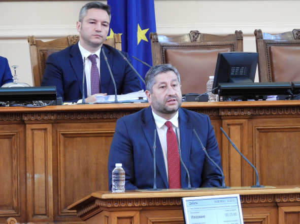 Христо Иванов: Със свалянето на Никола Минчев се връщаме в миналото
