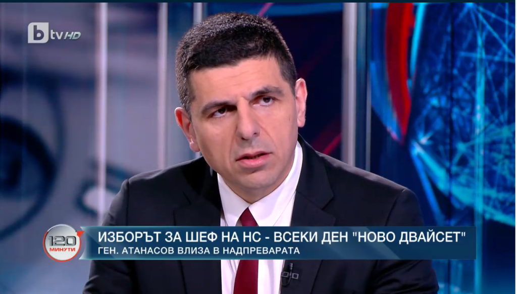 В парламента се държим като оркестъра на “Титаник”, който свири докато корабът потъва