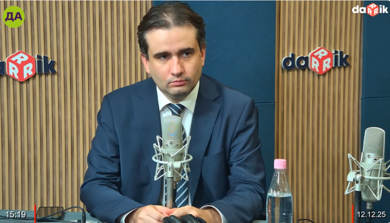 Божидар Божанов в "Дарик радио"
